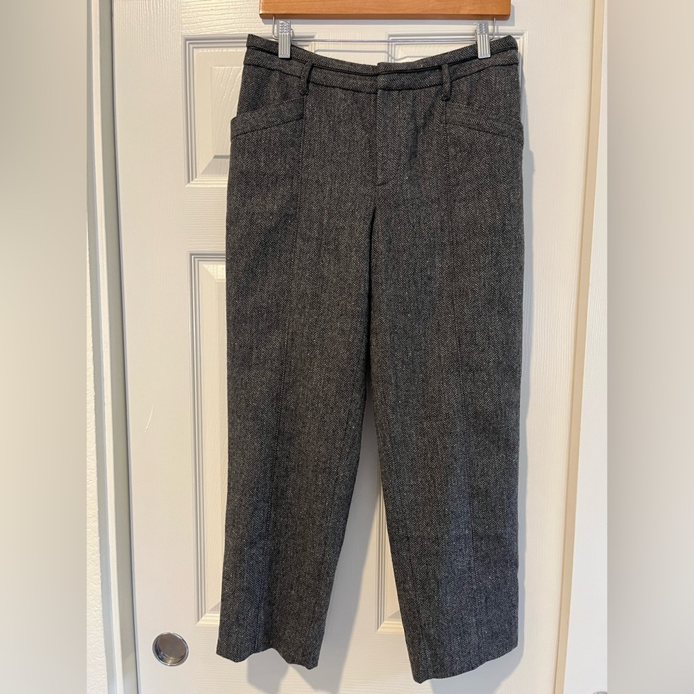 Anthropologie Cartonnier trousers. Size 4. Gray/Black. Excellent condition.